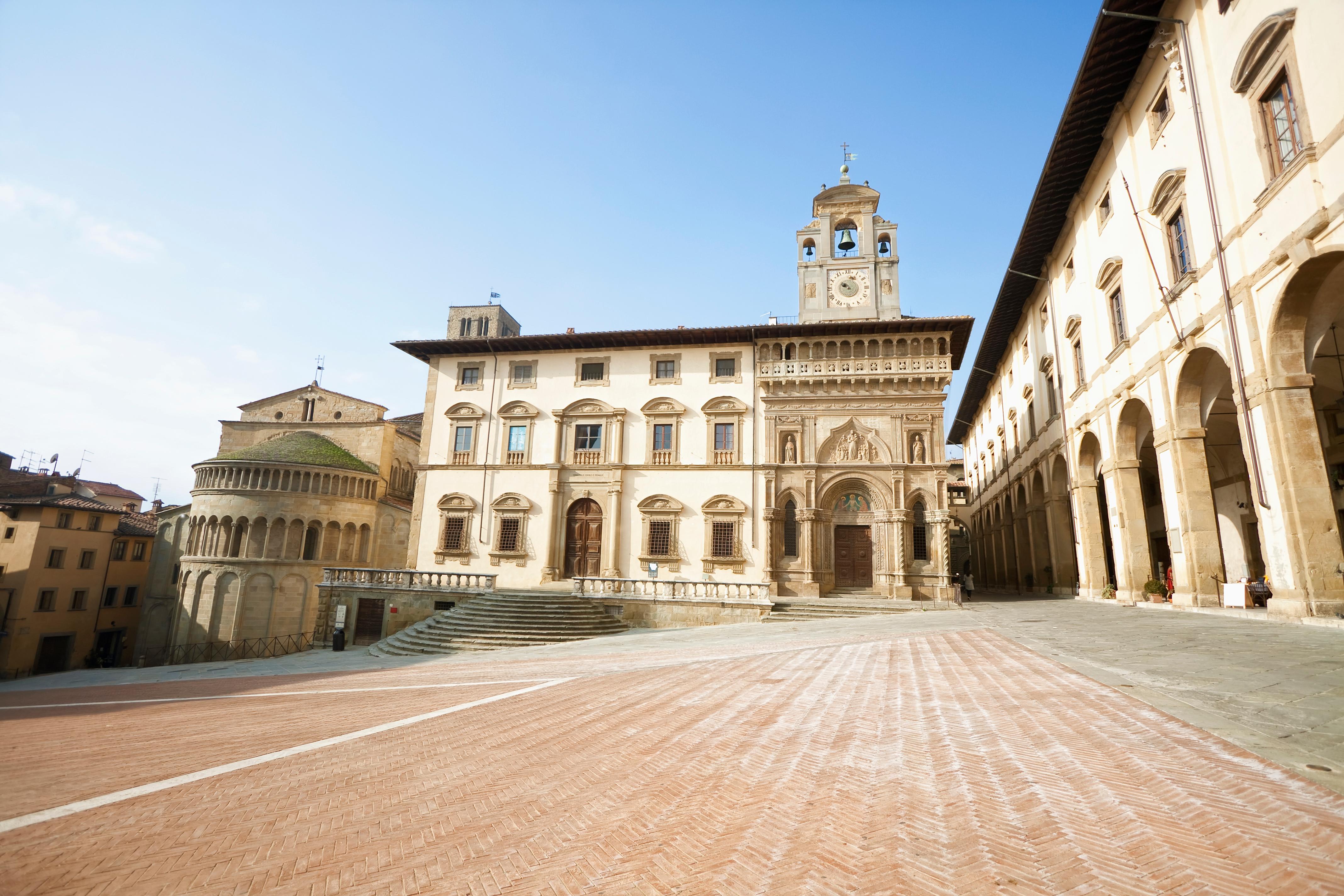 Noleggio Auto Economico a Arezzo Toscana da soli 20 momondo