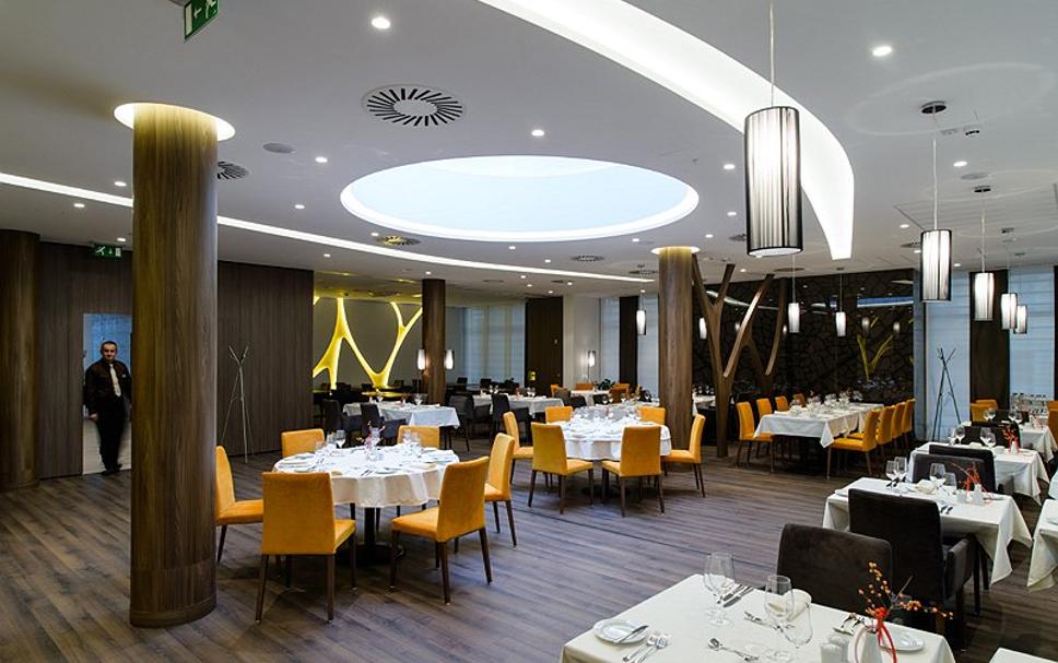 Imola Hotel Platán a Eger, l' Ungheria da 221 €: offerte, recensioni, foto